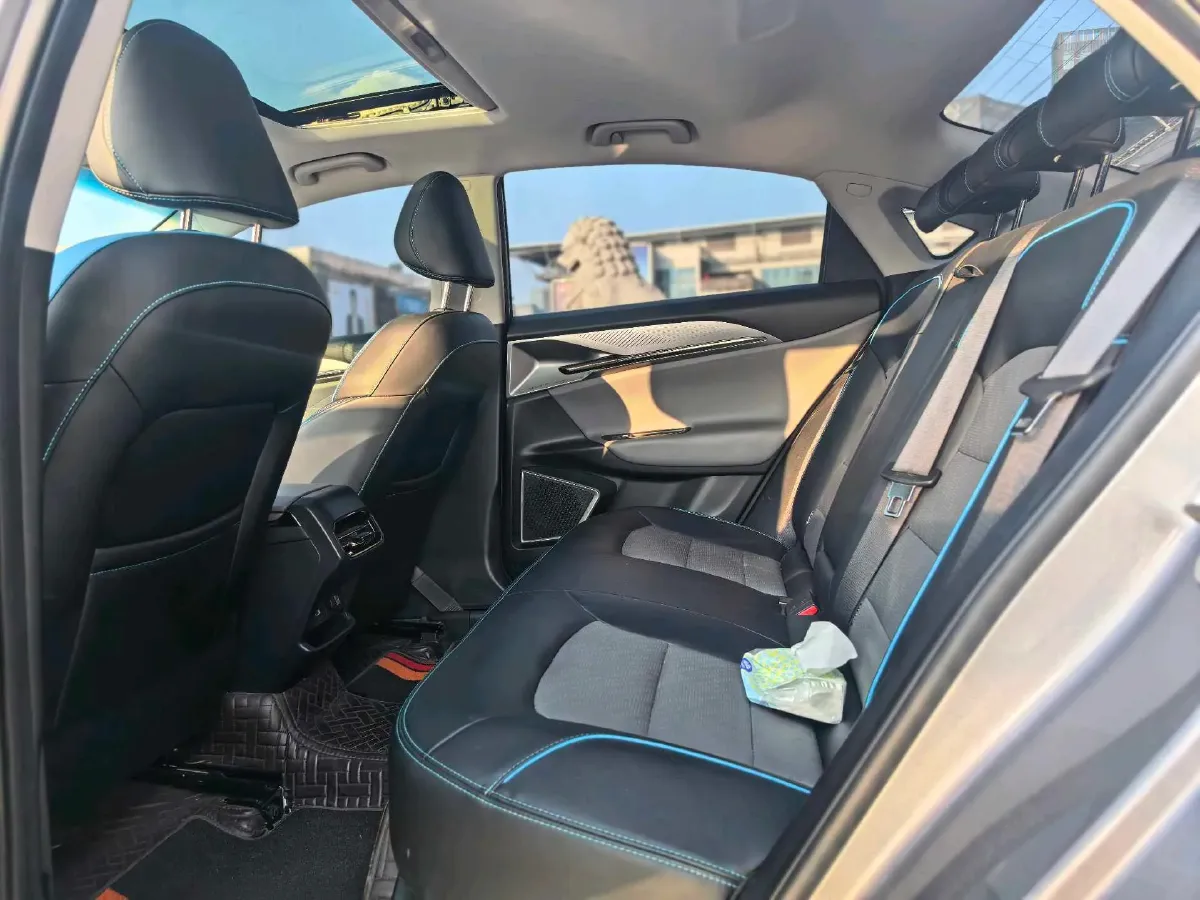 2022 Geometry G6 BEV 53KWH,autocango,china used car exporter,china ev exporter,chinese used car exporter,chinese used ev exporter