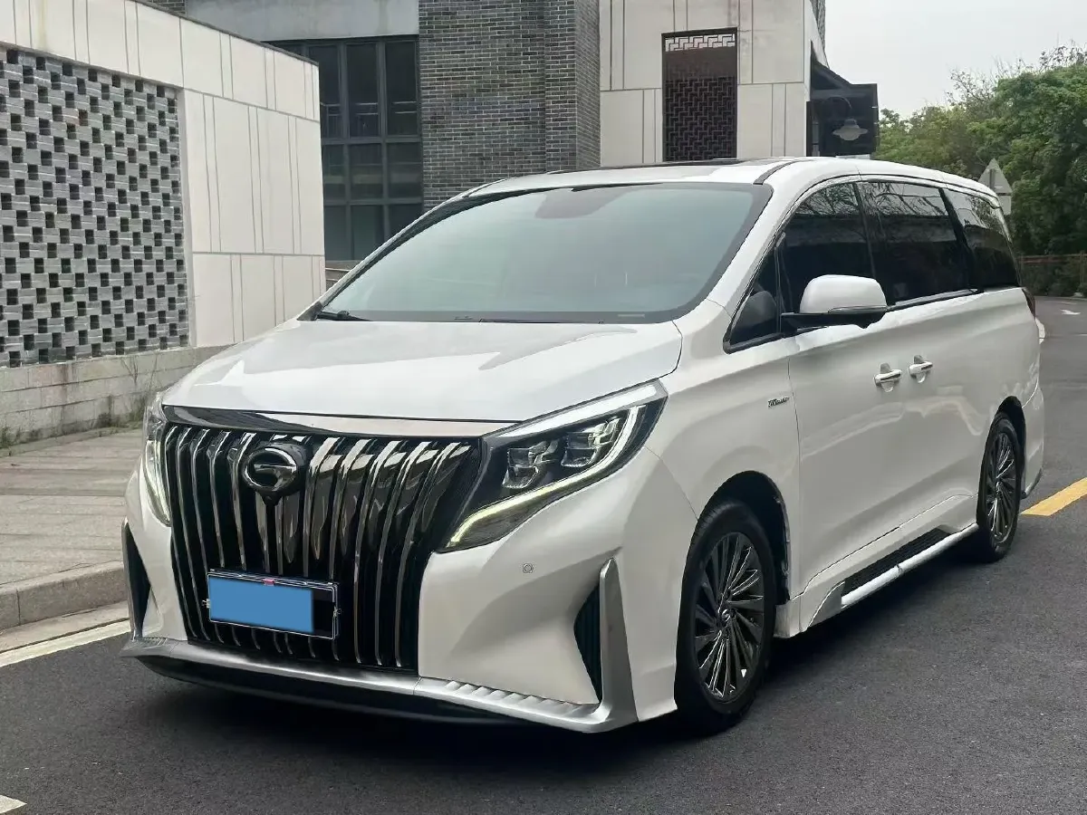 2021 GAC Trumpchi M8 2.0T 252HP L4 8AT,autocango,china used car exporter,china ev exporter,chinese used car exporter,chinese used ev exporter