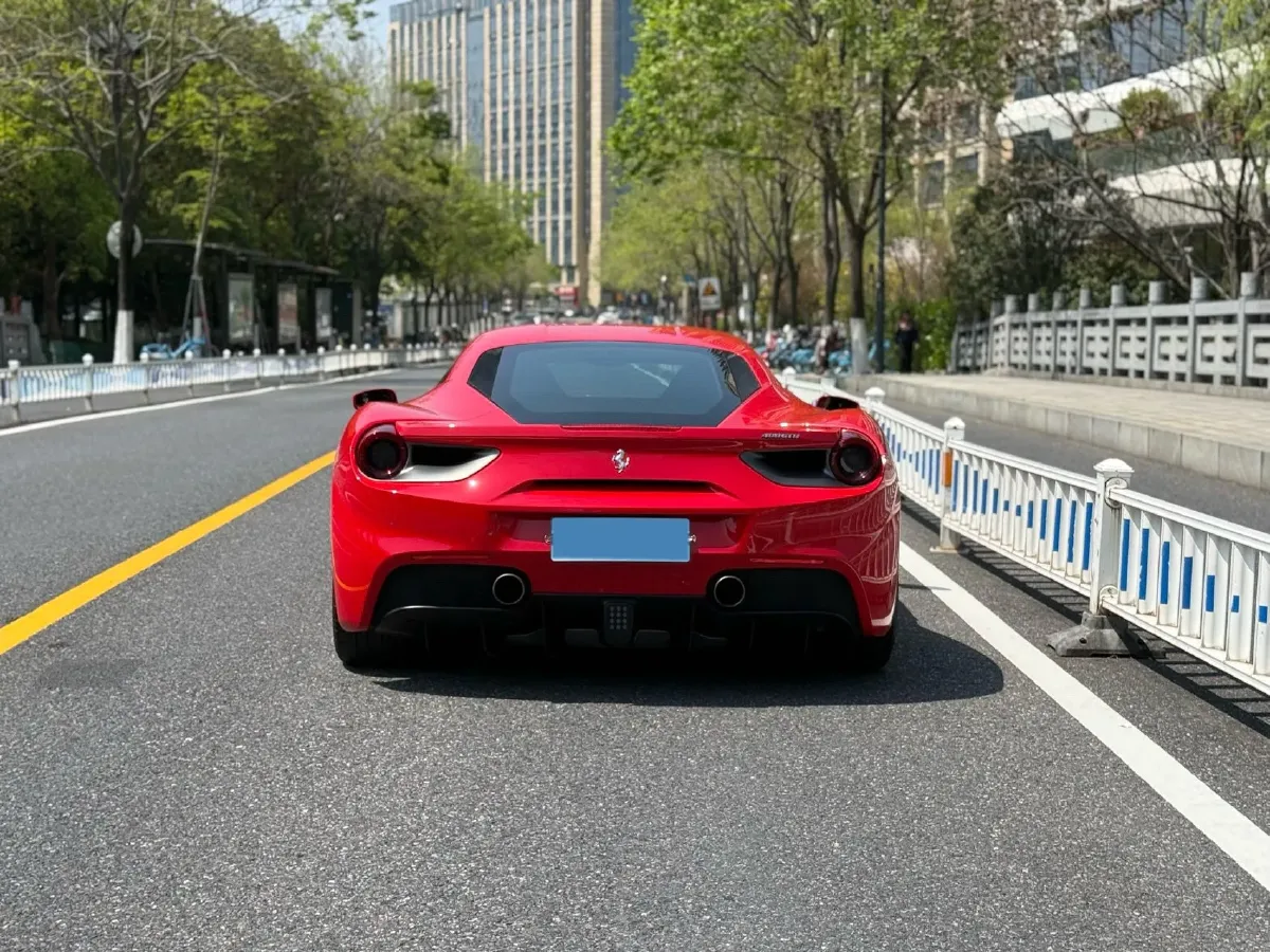 2015 Ferrari 488 3.9T 670HP V8 7DCT,autocango,china used car exporter,china ev exporter,chinese used car exporter,chinese used ev exporter