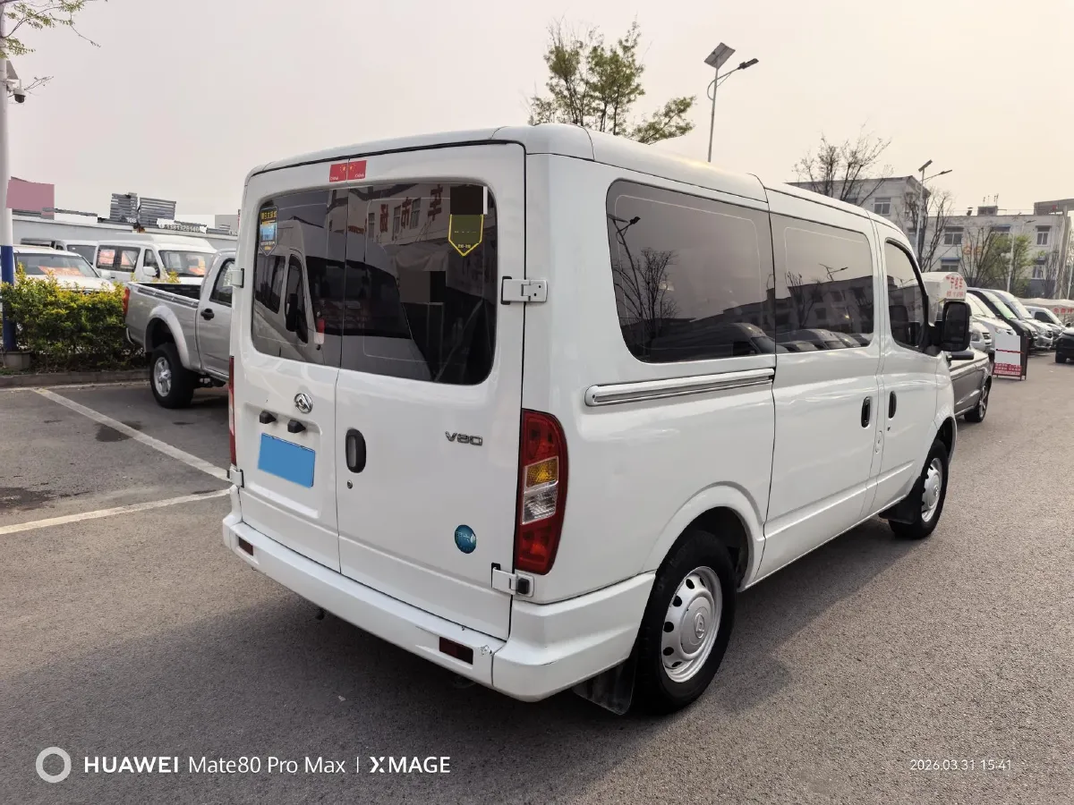 2021 MAXUS XinTu V80 2.0T 139HP L4 6MT,autocango,china used car exporter,china ev exporter,chinese used car exporter,chinese used ev exporter