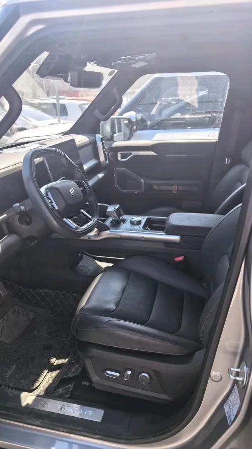 2024 Jetour ShanHai TravellerC-DM 1.5T 156HP L4 3DHT PHEV 43.24KWH,autocango,china used car exporter,china ev exporter,chinese used car exporter,chinese used ev exporter