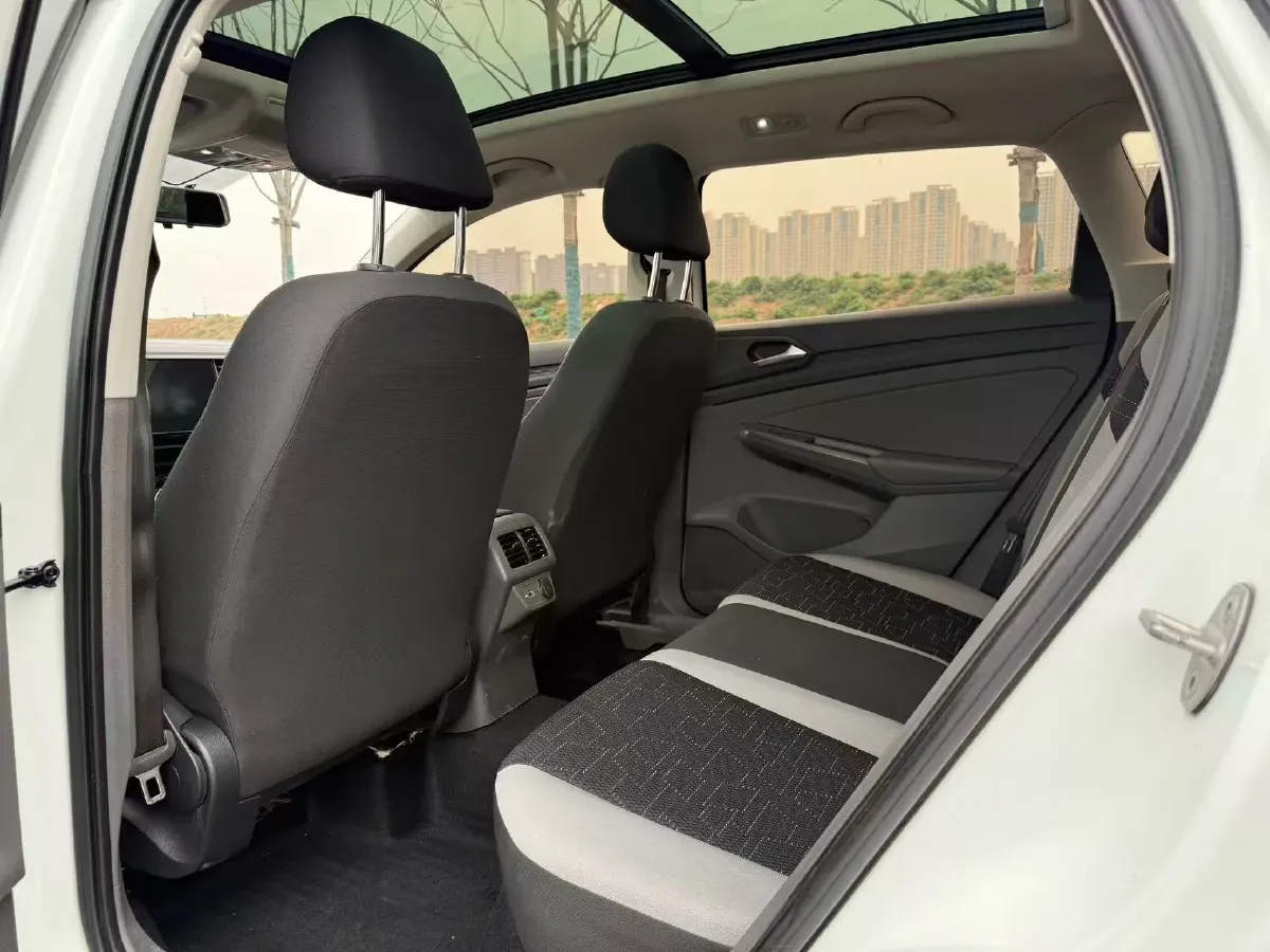 2020 Jetta VS7 1.4T 150HP L4 6AT,autocango,china used car exporter,china ev exporter,chinese used car exporter,chinese used ev exporter