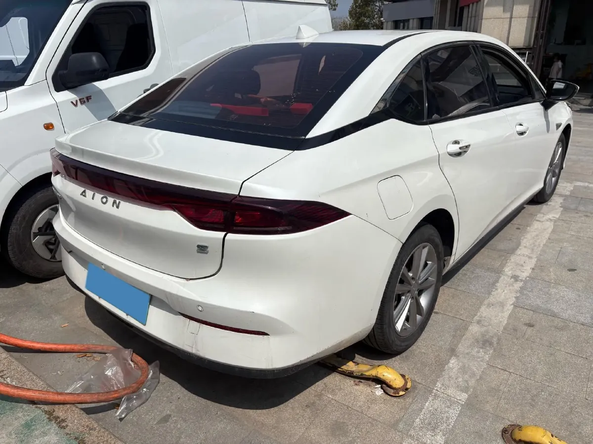 2022 Aion S BEV 60KWH,autocango,china used car exporter,china ev exporter,chinese used car exporter,chinese used ev exporter