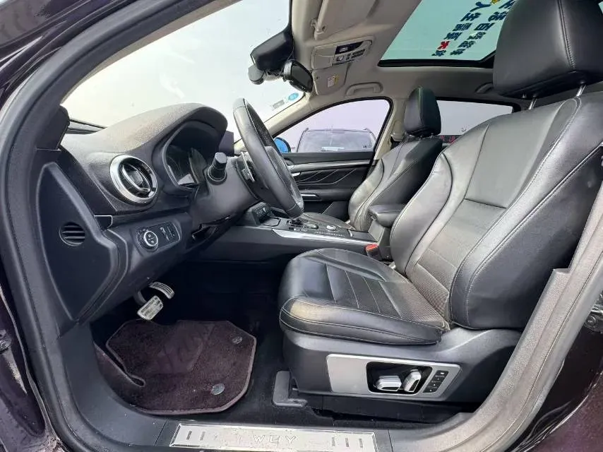 2017 WEY VV7 2.0T 234HP L4 7DCT,autocango,china used car exporter,china ev exporter,chinese used car exporter,chinese used ev exporter