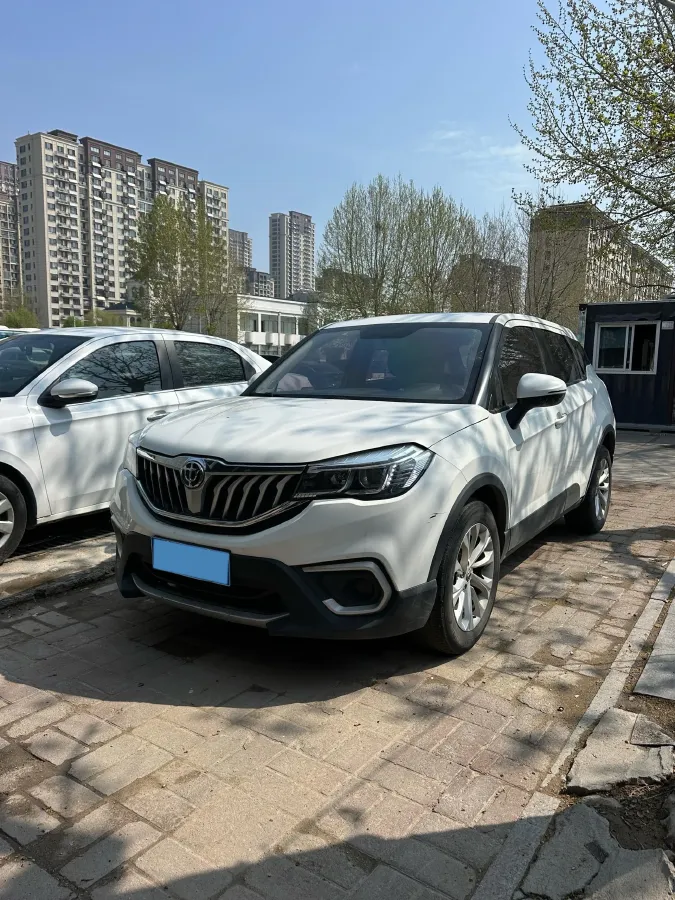 2019 Geely Vision 1.5L 109HP L4 5MT,autocango,china used car exporter,china ev exporter,chinese used car exporter,chinese used ev exporter