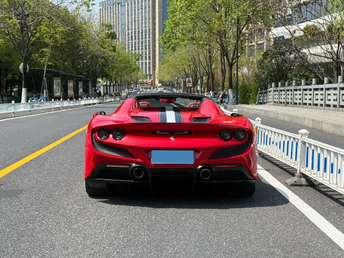 2020 Ferrari F8 3.9T 720HP V8 7DCT,autocango,china used car exporter,china ev exporter,chinese used car exporter,chinese used ev exporter