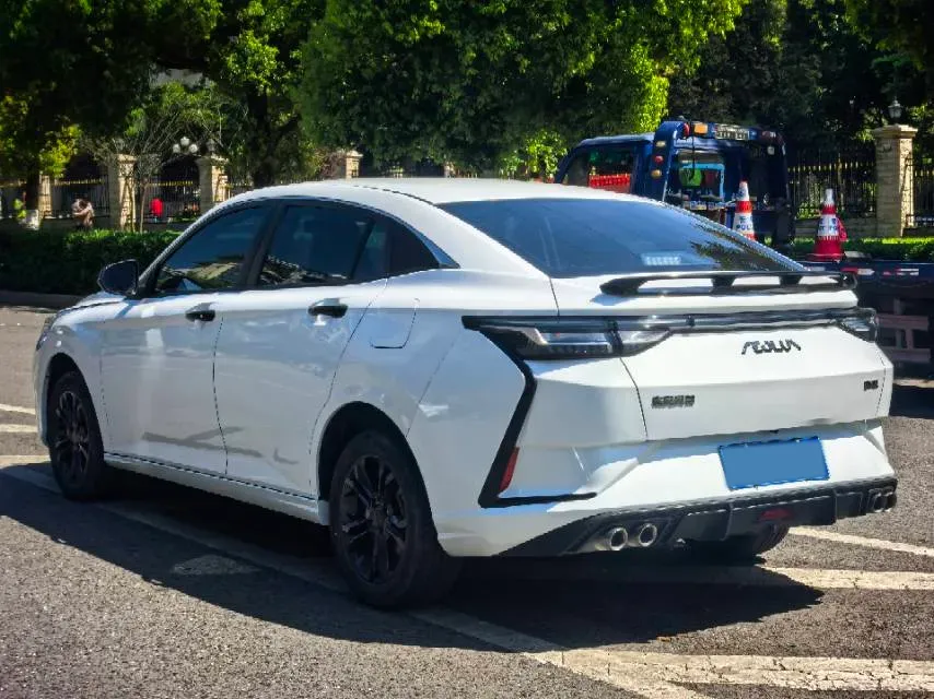 2023 DongFeng Aeolus YiXuan 1.5L 125HP L4 6DCT,autocango,china used car exporter,china ev exporter,chinese used car exporter,chinese used ev exporter