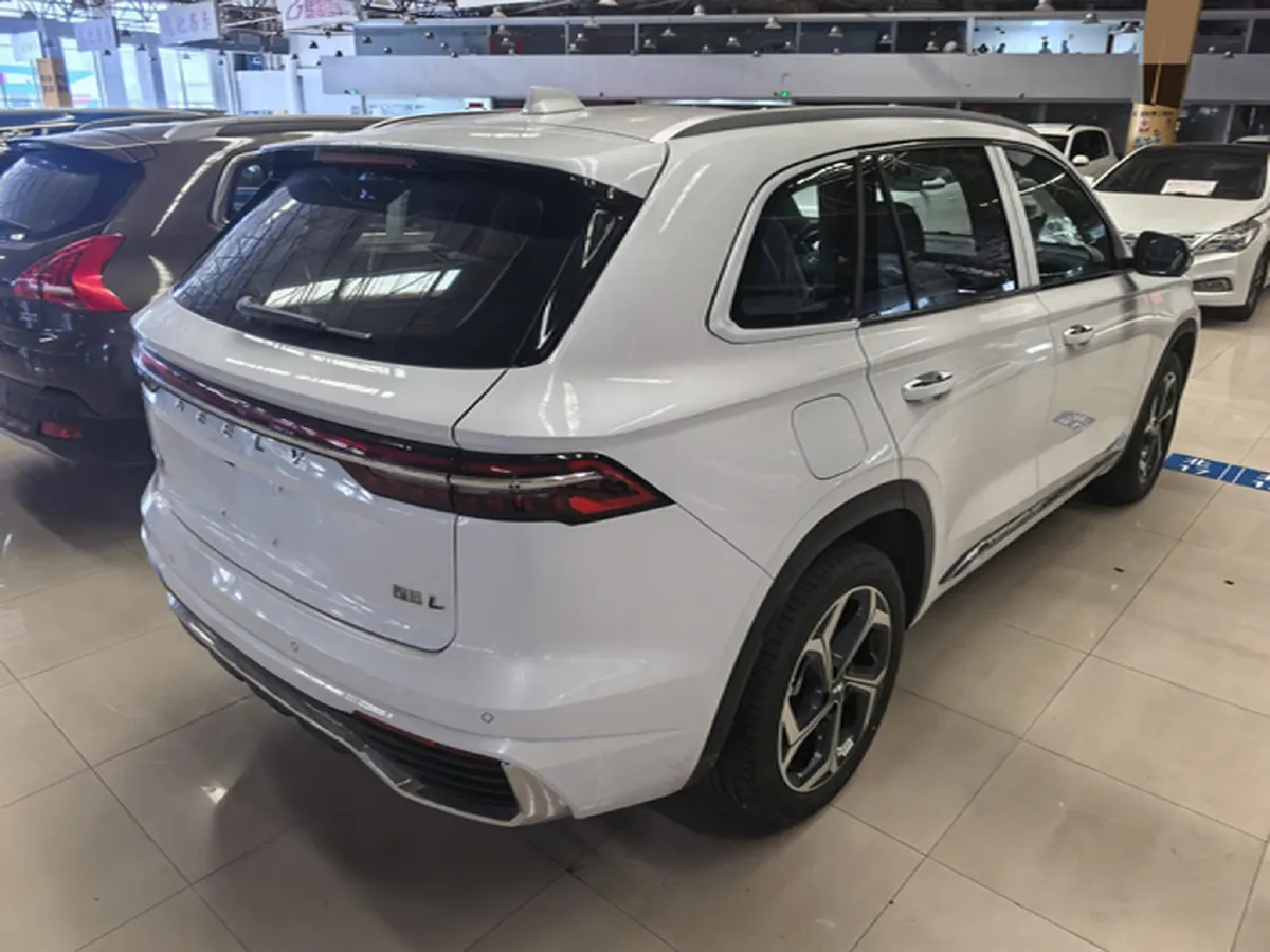 2024 Geely Monjaro 2.0T 218HP L4 7DCT,autocango,china used car exporter,china ev exporter,chinese used car exporter,chinese used ev exporter