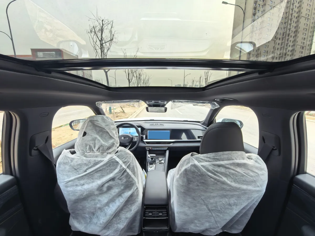 2024 Geely Monjaro 2.0T 218HP L4 7DCT,autocango,china used car exporter,china ev exporter,chinese used car exporter,chinese used ev exporter