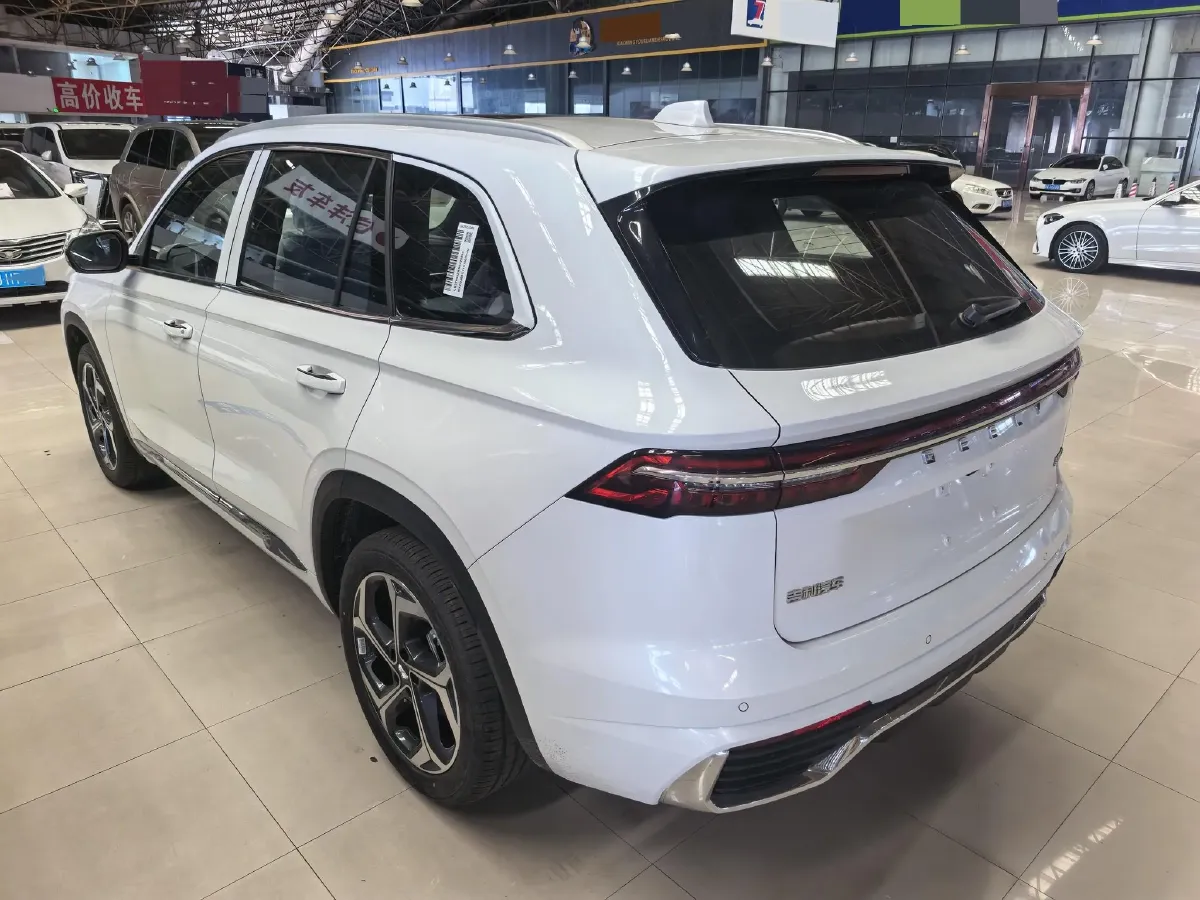 2024 Geely Monjaro 2.0T 218HP L4 7DCT,autocango,china used car exporter,china ev exporter,chinese used car exporter,chinese used ev exporter