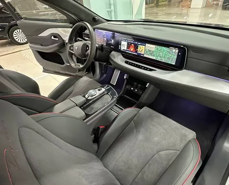 2022 ARCFOX αS BEV 74.5KWH,autocango,china used car exporter,china ev exporter,chinese used car exporter,chinese used ev exporter