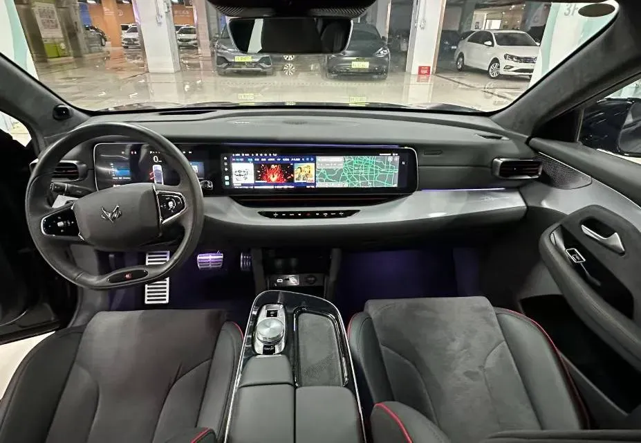 2022 ARCFOX αS BEV 74.5KWH,autocango,china used car exporter,china ev exporter,chinese used car exporter,chinese used ev exporter