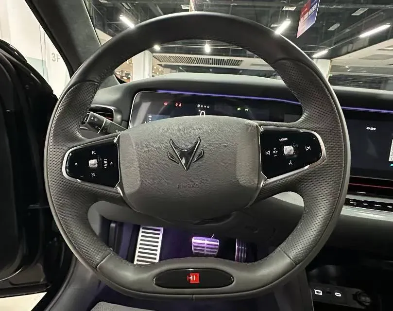 2022 ARCFOX αS BEV 74.5KWH,autocango,china used car exporter,china ev exporter,chinese used car exporter,chinese used ev exporter