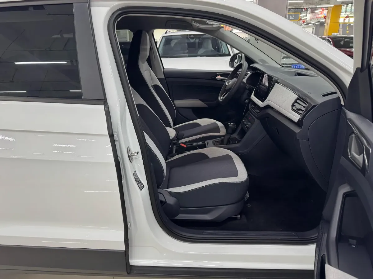 2025 Volkswagen Tharu 1.5L 110HP L4 6AT,autocango,china used car exporter,china ev exporter,chinese used car exporter,chinese used ev exporter