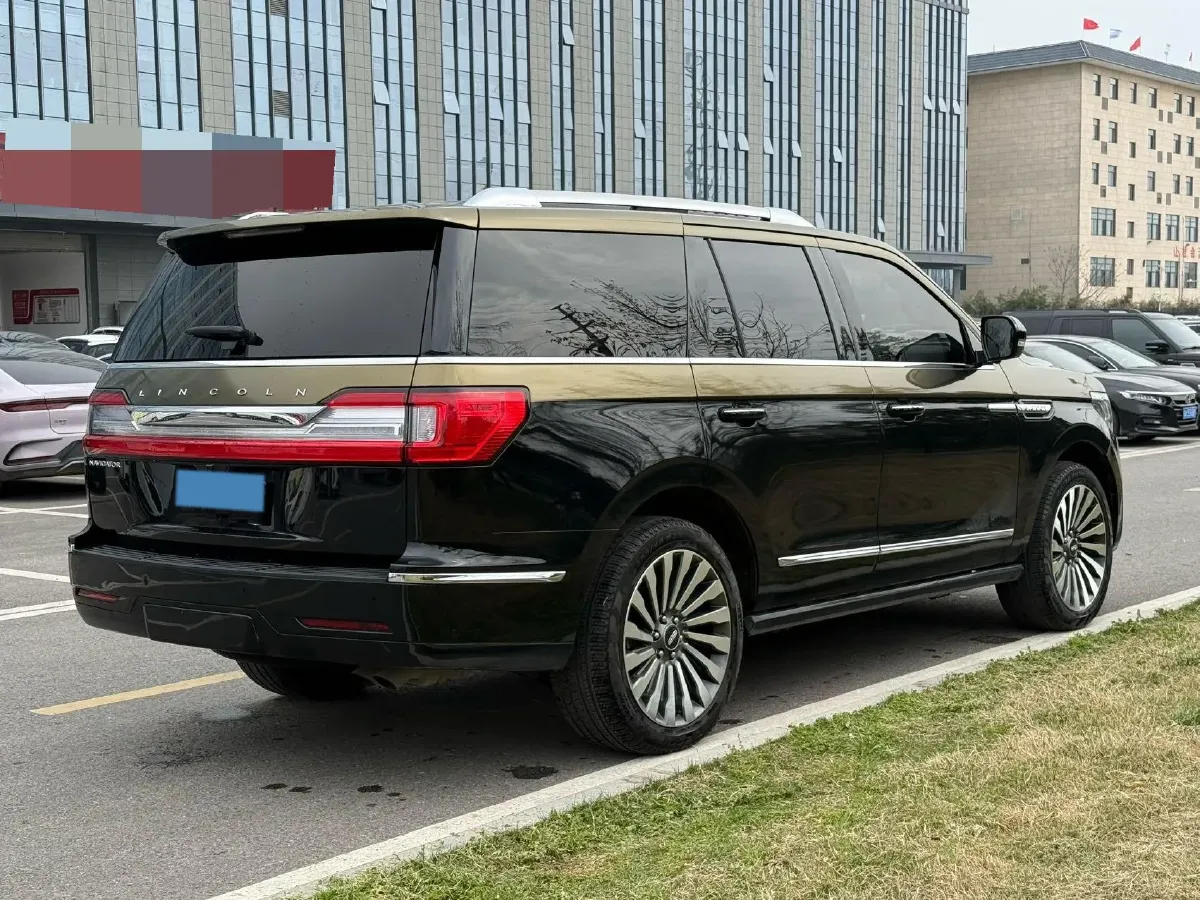 2020 Lincoln Navigator 3.5T 388HP V6 10AT,autocango,china used car exporter,china ev exporter,chinese used car exporter,chinese used ev exporter