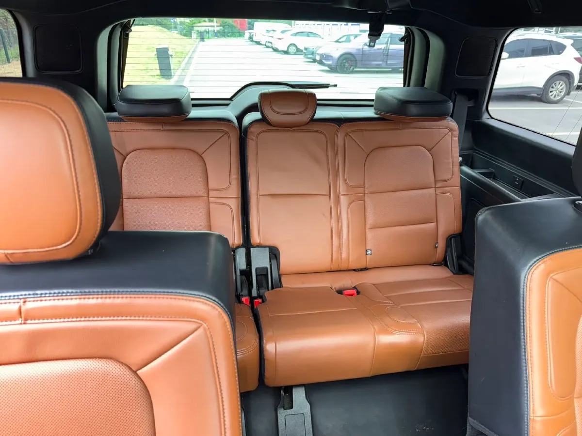 2020 Lincoln Navigator 3.5T 388HP V6 10AT,autocango,china used car exporter,china ev exporter,chinese used car exporter,chinese used ev exporter