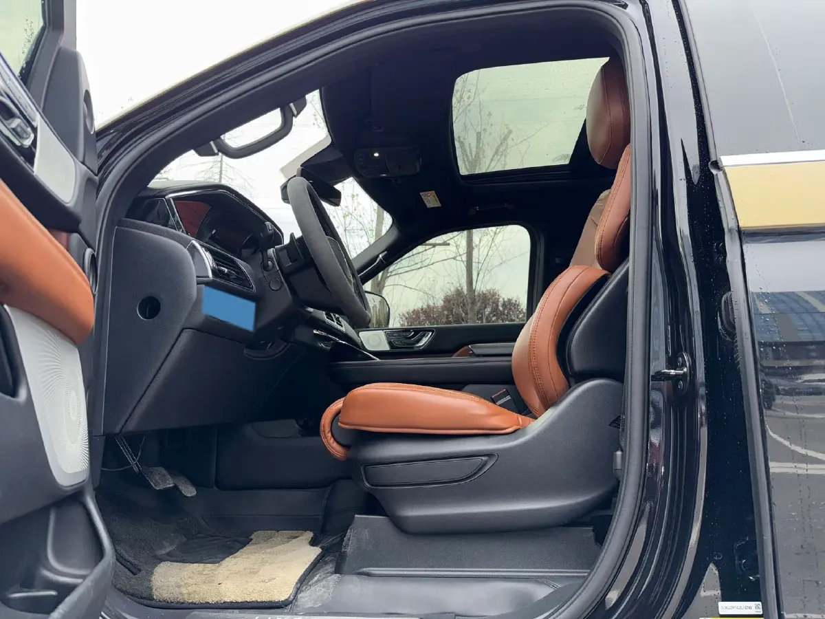 2020 Lincoln Navigator 3.5T 388HP V6 10AT,autocango,china used car exporter,china ev exporter,chinese used car exporter,chinese used ev exporter