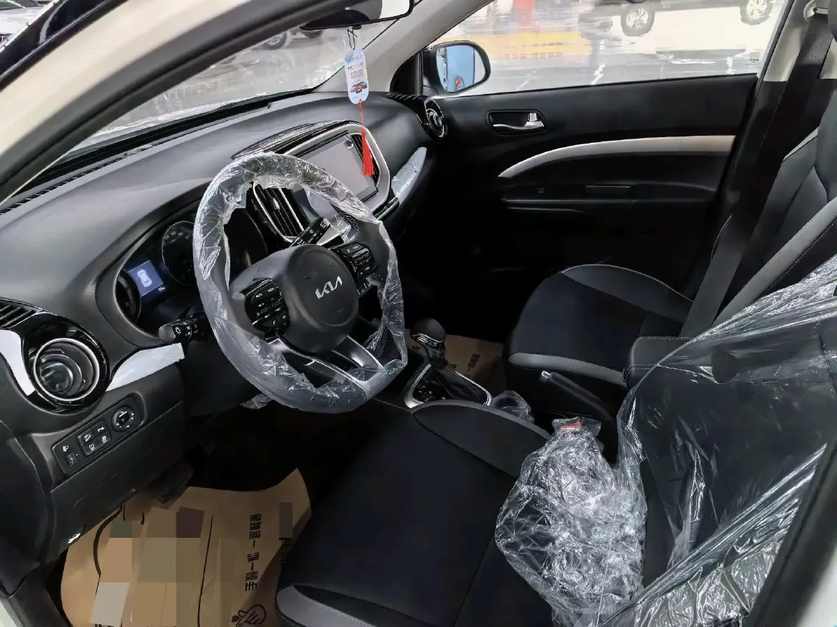 2026 Kia KX1 1.4L 100HP L4 CVT,autocango,china used car exporter,china ev exporter,chinese used car exporter,chinese used ev exporter