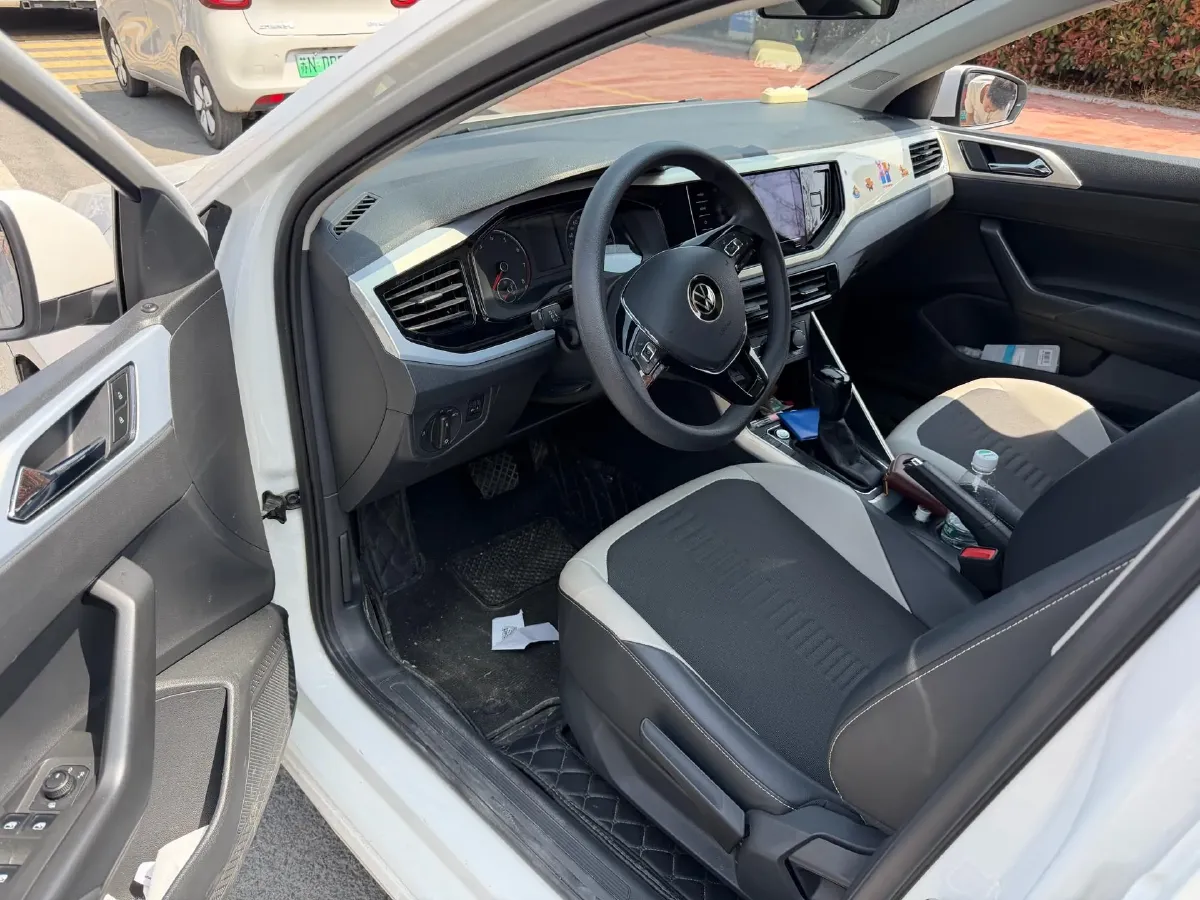 2021 Haval H6 1.5T 169HP L4 7DCT,autocango,china used car exporter,china ev exporter,chinese used car exporter,chinese used ev exporter