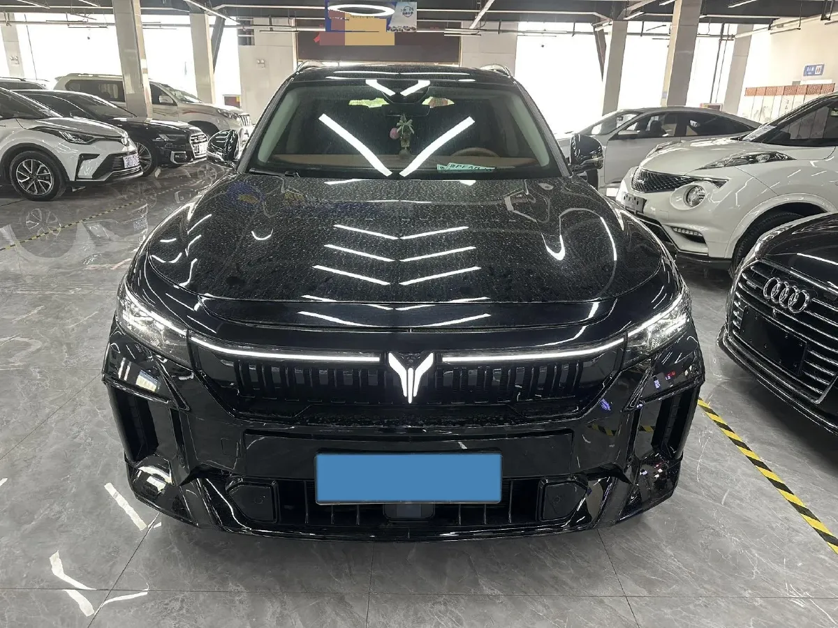 2024 Voyah FREE 1.5T 150HP L4 REEV 39.2KWH,autocango,china used car exporter,china ev exporter,chinese used car exporter,chinese used ev exporter