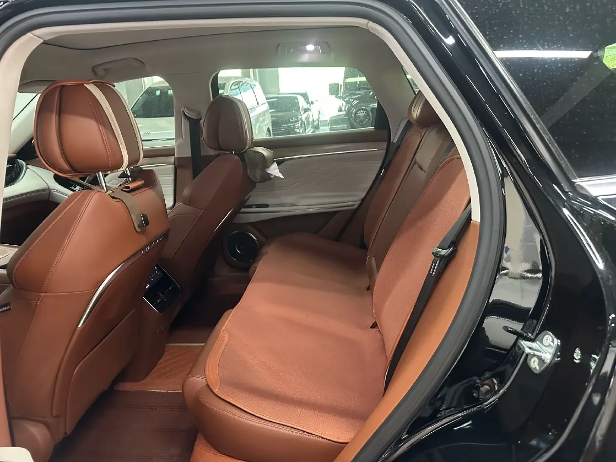 2024 Voyah FREE 1.5T 150HP L4 REEV 39.2KWH,autocango,china used car exporter,china ev exporter,chinese used car exporter,chinese used ev exporter