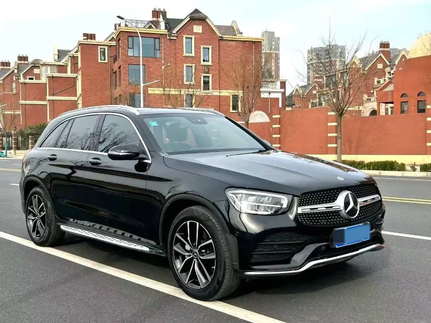 2021 Mercedes-Benz GLC Class 2.0T 258HP L4 9AT,autocango,china used car exporter,china ev exporter,chinese used car exporter,chinese used ev exporter