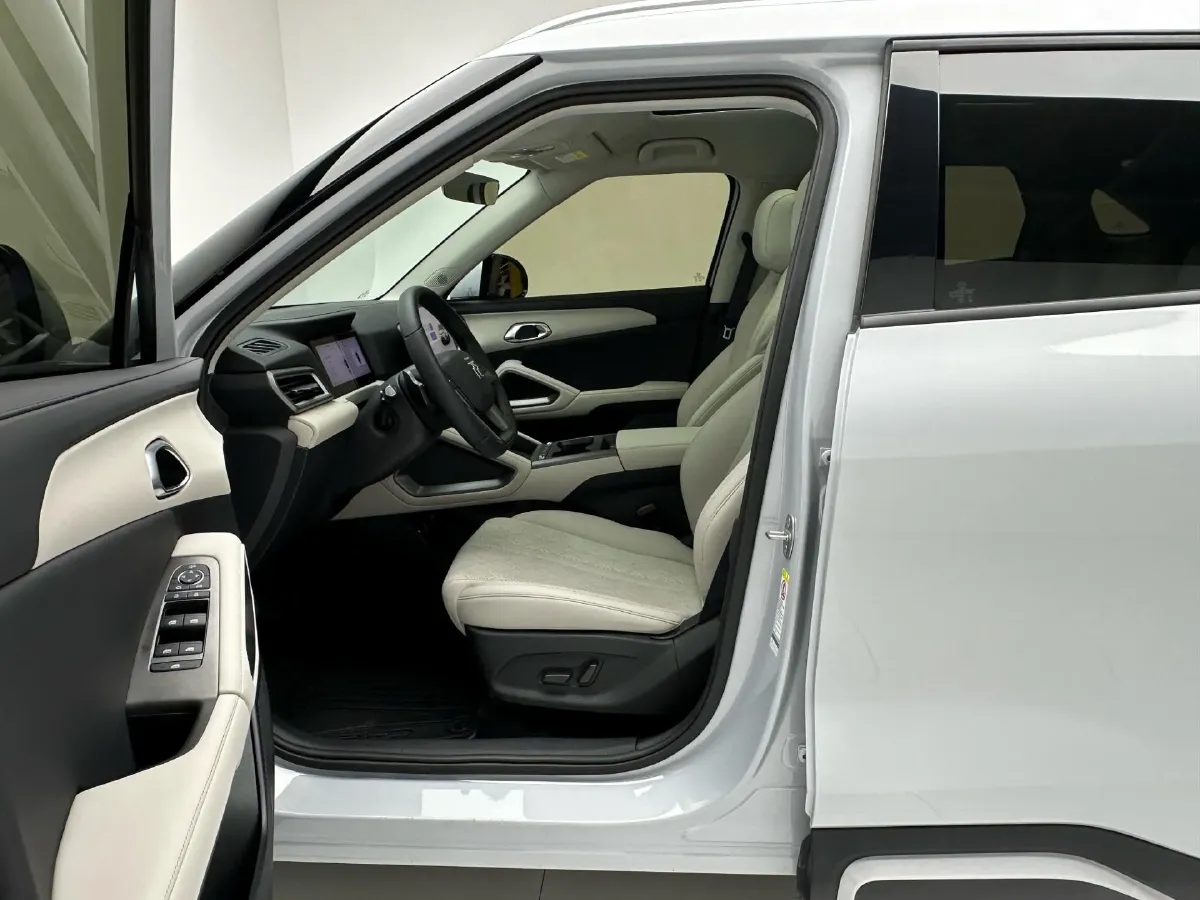 2024 BYD YuanUP BEV 45.12KWH,autocango,china used car exporter,china ev exporter,chinese used car exporter,chinese used ev exporter