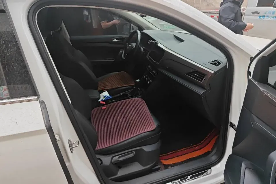 2020 Volkswagen Tharu 2.0T 186HP L4 7DCT,autocango,china used car exporter,china ev exporter,chinese used car exporter,chinese used ev exporter