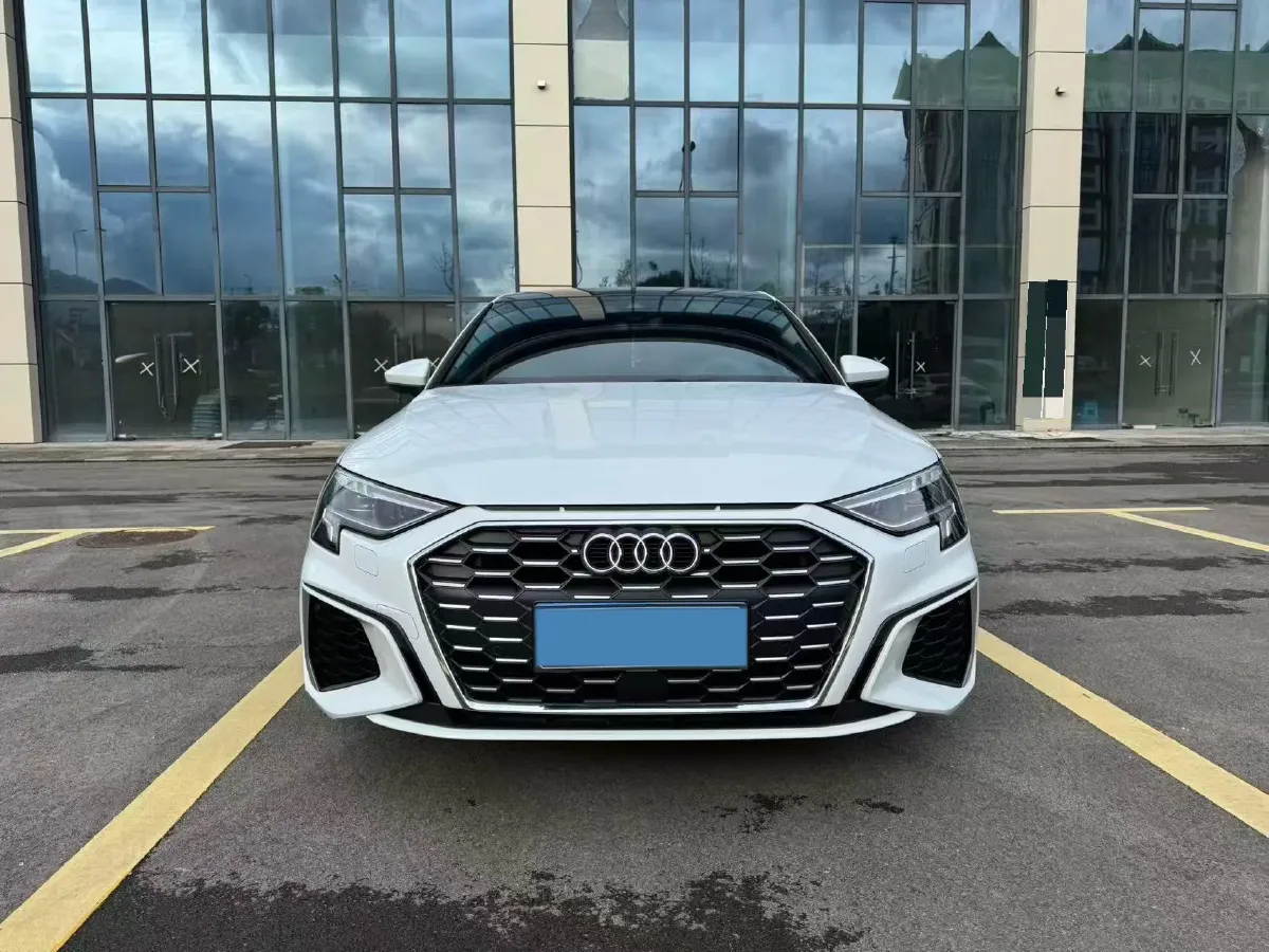 2021 Audi A3 1.4T 150HP L4 7DCT,autocango,china used car exporter,china ev exporter,chinese used car exporter,chinese used ev exporter
