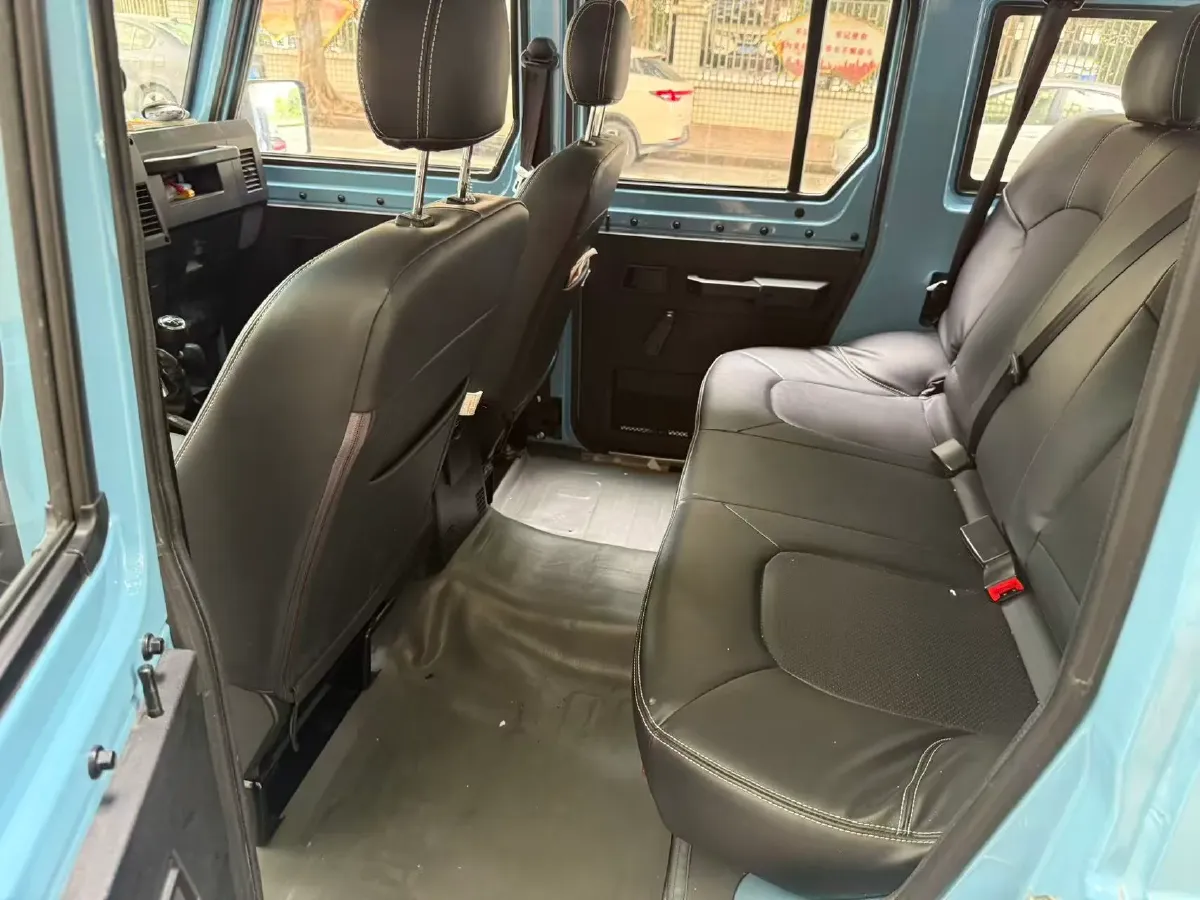 2023 BAW 212 2.4T 211HP L4 6MT,autocango,china used car exporter,china ev exporter,chinese used car exporter,chinese used ev exporter