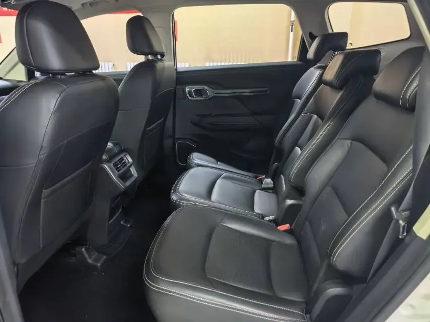 2020 Geely Okavango 1.8T 184HP L4 7DCT,autocango,china used car exporter,china ev exporter,chinese used car exporter,chinese used ev exporter