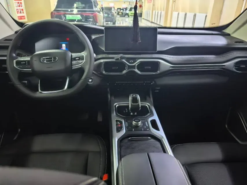 2020 Geely Okavango 1.8T 184HP L4 7DCT,autocango,china used car exporter,china ev exporter,chinese used car exporter,chinese used ev exporter