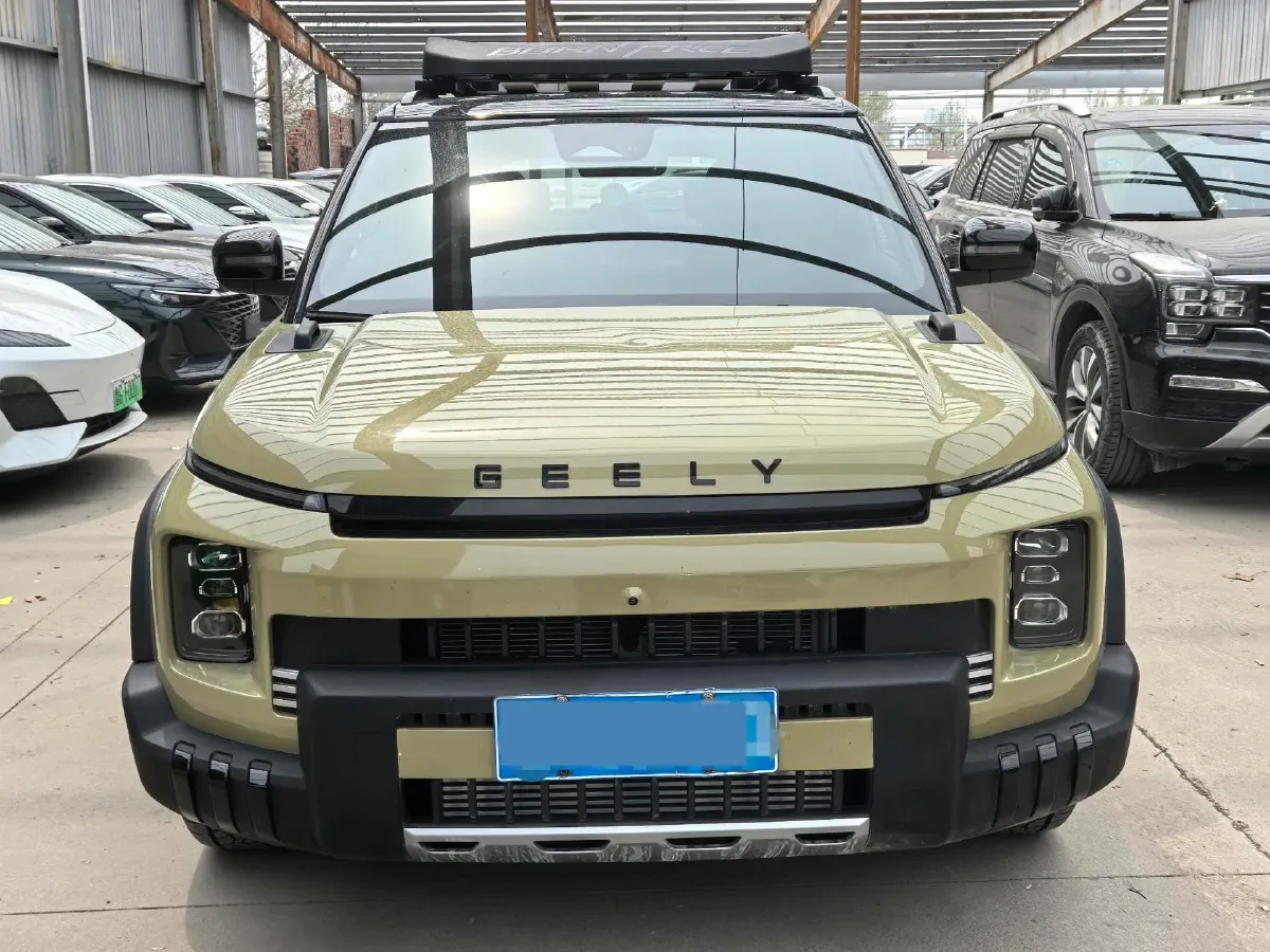 2025 Geely Cowboy 1.5T 181HP L4 7DCT,autocango,china used car exporter,china ev exporter,chinese used car exporter,chinese used ev exporter