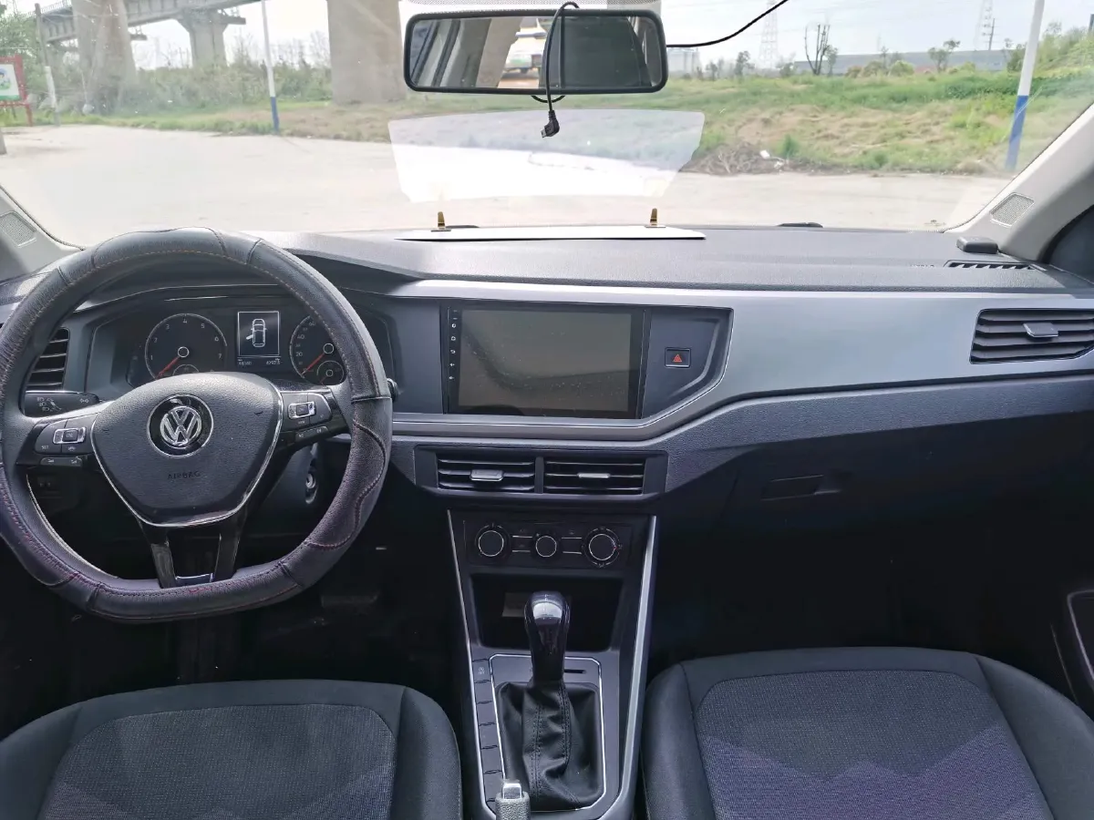 2019 Volkswagen Polo 1.5L 113HP L4 6AT,autocango,china used car exporter,china ev exporter,chinese used car exporter,chinese used ev exporter