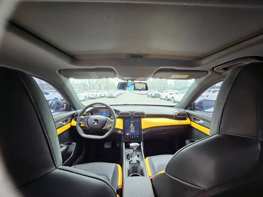 2023 DongFeng Aeolus YiXuan 1.5T 197HP L4 6DCT,autocango,china used car exporter,china ev exporter,chinese used car exporter,chinese used ev exporter