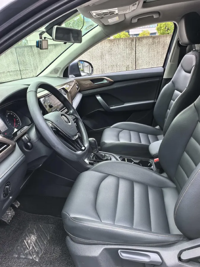 2020 Volkswagen Tharu 2.0T 186HP L4 7DCT,autocango,china used car exporter,china ev exporter,chinese used car exporter,chinese used ev exporter