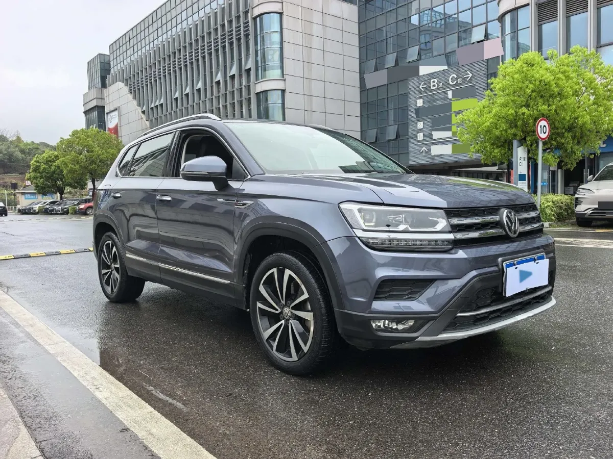 2020 Volkswagen Tharu 2.0T 186HP L4 7DCT,autocango,china used car exporter,china ev exporter,chinese used car exporter,chinese used ev exporter
