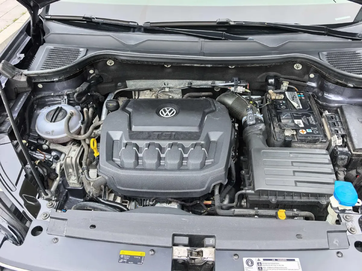 2020 Volkswagen Tharu 2.0T 186HP L4 7DCT,autocango,china used car exporter,china ev exporter,chinese used car exporter,chinese used ev exporter