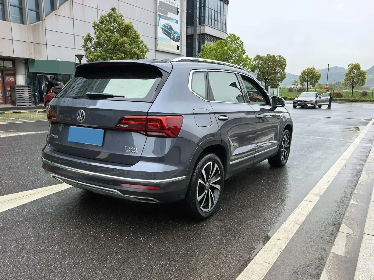 2020 Volkswagen Tharu 2.0T 186HP L4 7DCT,autocango,china used car exporter,china ev exporter,chinese used car exporter,chinese used ev exporter