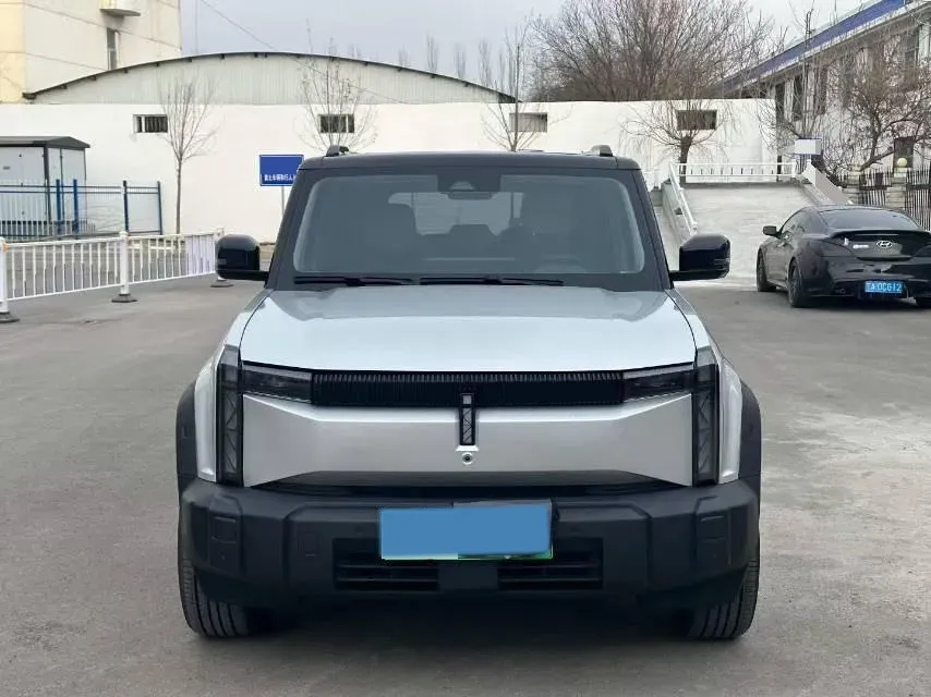 2024 Dongfeng RuiQi 7 2.0T 228HP L4 8AT,autocango,china used car exporter,china ev exporter,chinese used car exporter,chinese used ev exporter
