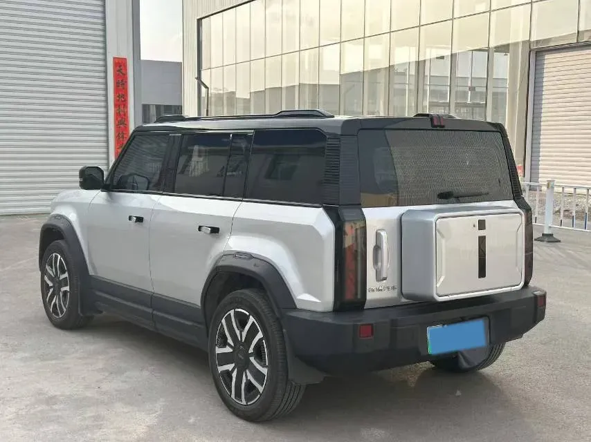 2024 Dongfeng RuiQi 7 2.0T 228HP L4 8AT,autocango,china used car exporter,china ev exporter,chinese used car exporter,chinese used ev exporter