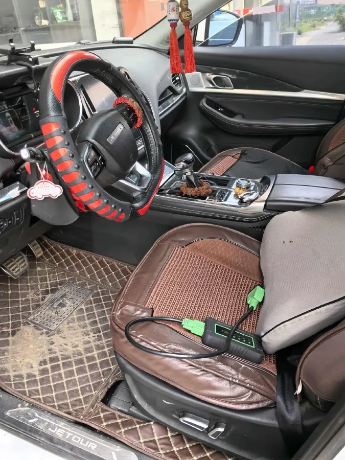 2020 Jetour X70 Coupe 1.6T 197HP L4 7DCT,autocango,china used car exporter,china ev exporter,chinese used car exporter,chinese used ev exporter