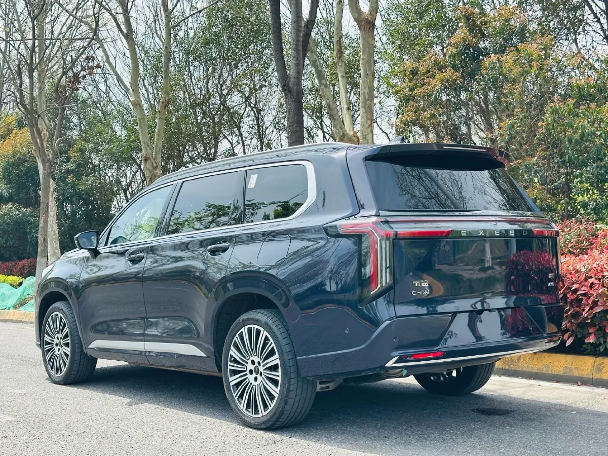 2025 Exceed VXC-DM 1.5T 156HP L4 3DHT PHEV 34.46KWH,autocango,china used car exporter,china ev exporter,chinese used car exporter,chinese used ev exporter