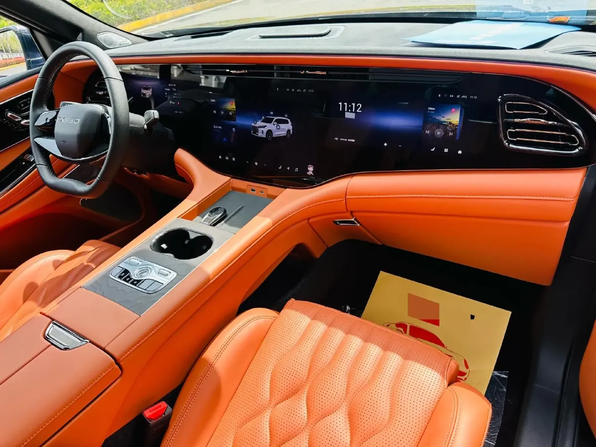 2025 Exceed VXC-DM 1.5T 156HP L4 3DHT PHEV 34.46KWH,autocango,china used car exporter,china ev exporter,chinese used car exporter,chinese used ev exporter