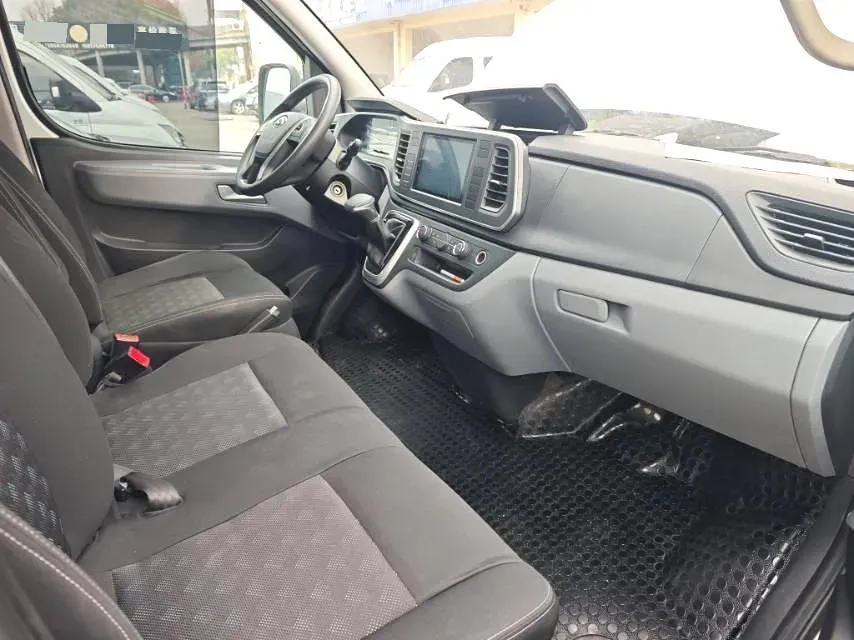 2024 MAXUS XinTu V80 2.0T 126HP L4 6MT,autocango,china used car exporter,china ev exporter,chinese used car exporter,chinese used ev exporter