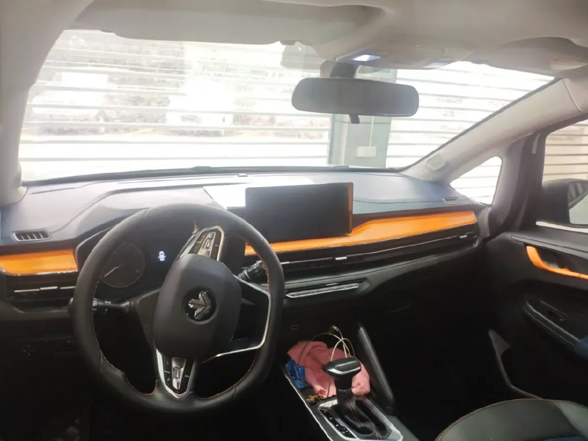 2022 Livan X3 PRO 1.5L 113HP L4 CVT,autocango,china used car exporter,china ev exporter,chinese used car exporter,chinese used ev exporter