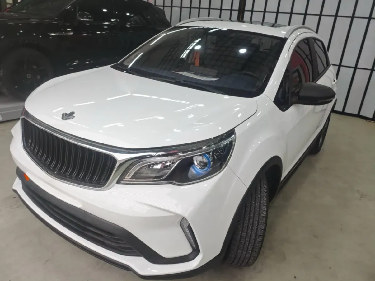 2022 Livan X3 PRO 1.5L 113HP L4 CVT,autocango,china used car exporter,china ev exporter,chinese used car exporter,chinese used ev exporter