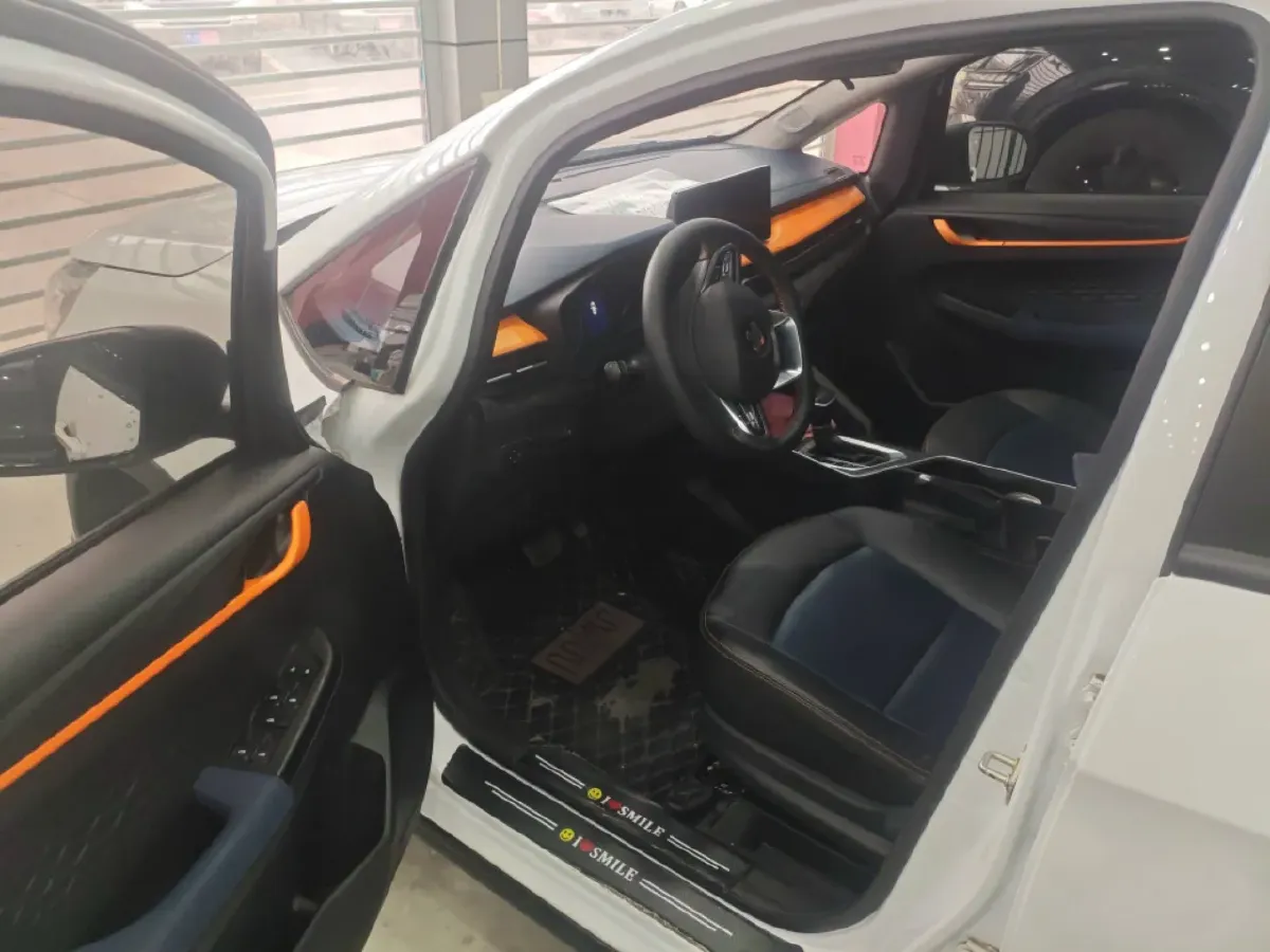 2022 Livan X3 PRO 1.5L 113HP L4 CVT,autocango,china used car exporter,china ev exporter,chinese used car exporter,chinese used ev exporter