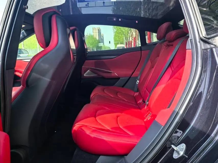 2024 MI SU7 BEV 101KWH,autocango,china used car exporter,china ev exporter,chinese used car exporter,chinese used ev exporter