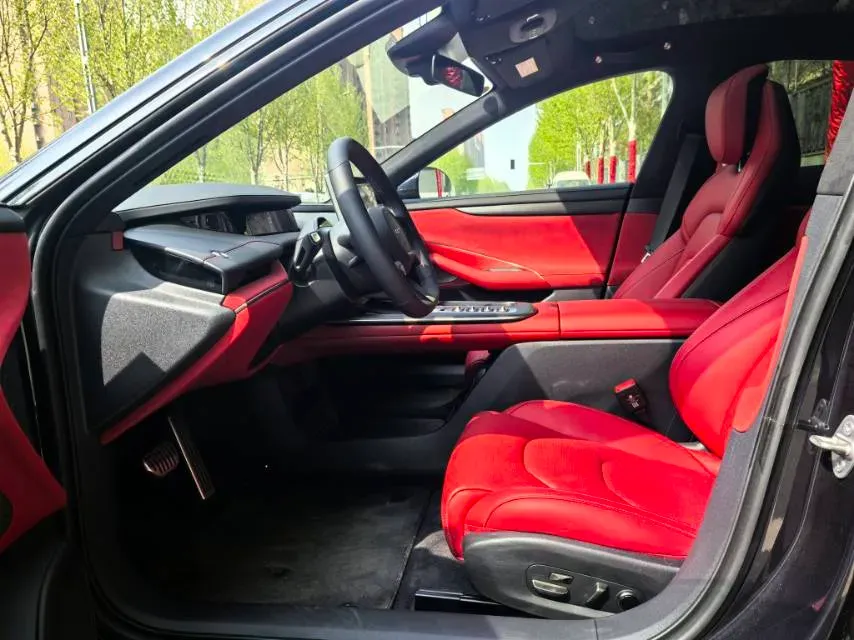 2024 MI SU7 BEV 101KWH,autocango,china used car exporter,china ev exporter,chinese used car exporter,chinese used ev exporter